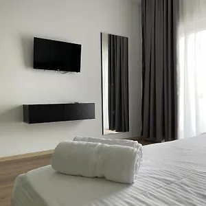 Ladi 4* Tirana